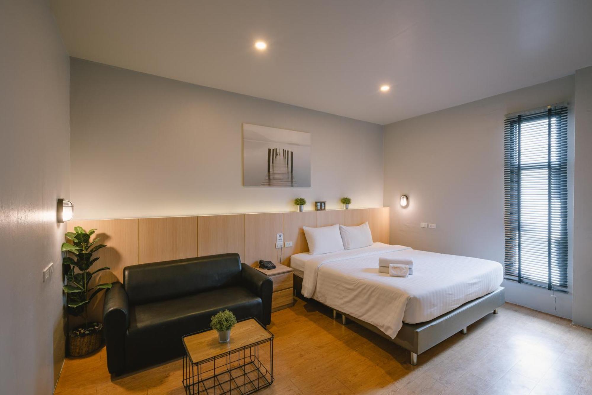 The Arbern Hotel X Bistro - Sha Extra Plus Phuket Exterior photo